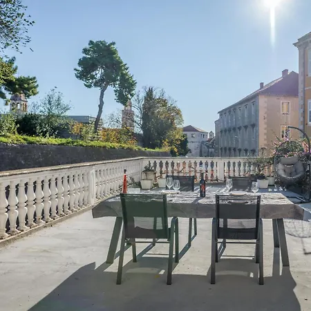 Terrace Suites-split