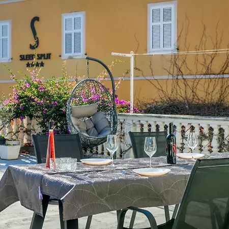 Terrace Suites-split Lejlighed