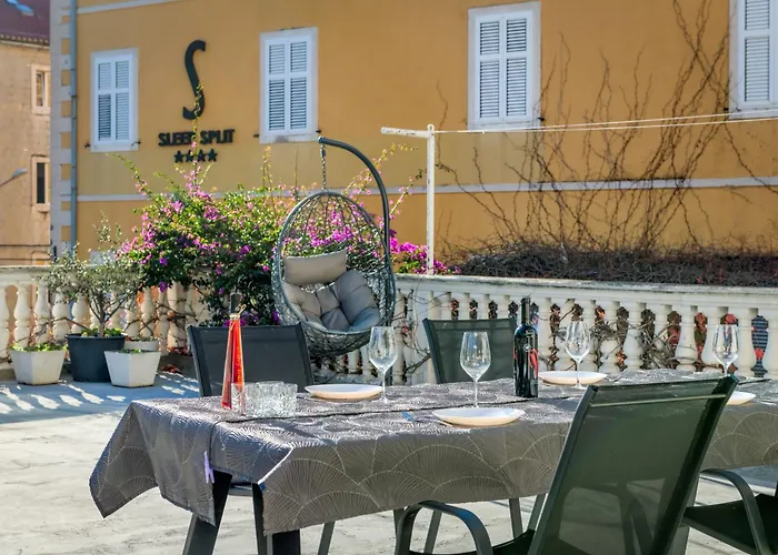 Terrace Suites-split Lejlighed