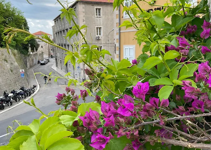 Terrace Suites-split